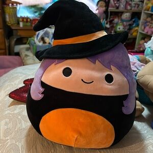 Squishmellow Halloween Witch
